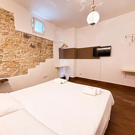 Torre Dell'orologio Bed & Breakfast Toritto