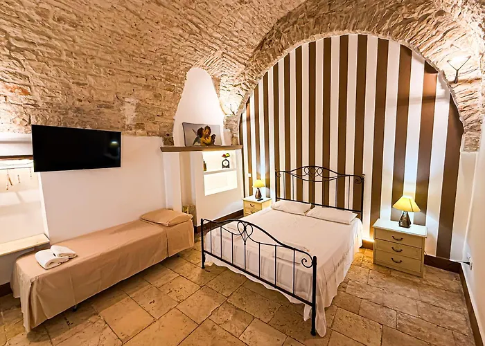 Torre Dell'orologio Bed & Breakfast Toritto
